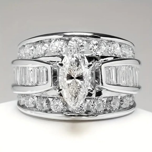 Women's Fashion Personality Three Row White Zircon Engagement Ring - Picture 1 of 2